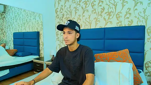 Marcus Jeron online show from October 2025 09:42:01 PM