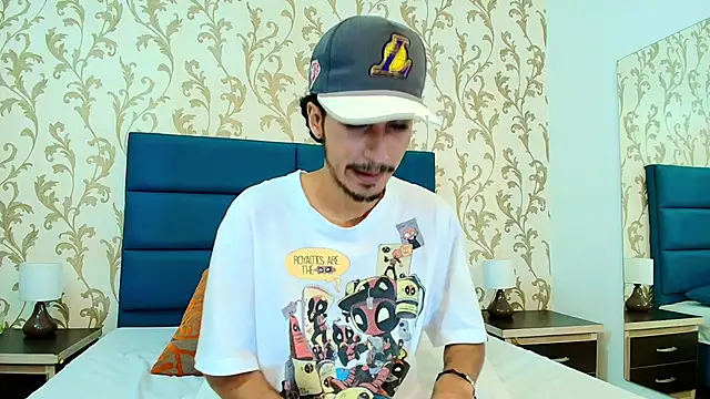 Marcus Jeron online show from November 2025 08:47:01 PM