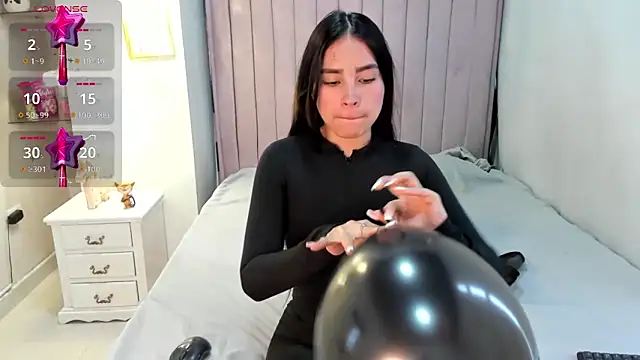 CandySays online show from October 2025 12:17:02 PM