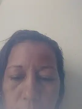 marinita13 online show from January 2026 01:27:02 PM