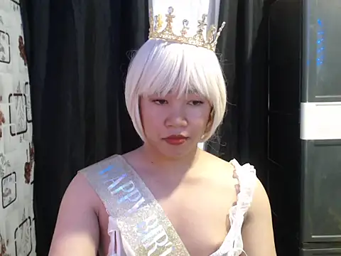 slut clio online show from October 2025 02:17:02 PM