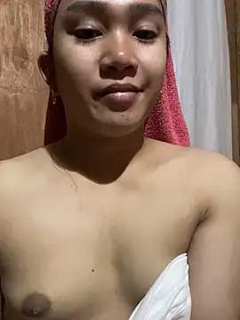 Snapshot of slut_clio chatting on February 2026 11:31:01 AM slut clio online show from February 2026 11:31:01 AM