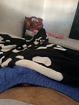 Alejand276765 online show from November 2025 03:55:02 PM