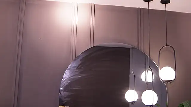 Ariaa Isabell online show from April 2026 06:22:01 PM