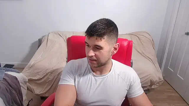 Sand0w online show from October 2025 09:01:01 PM