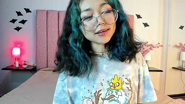 Snapshot of TerumiKitty chatting on November 2025 08:30:02 PM TerumiKitty online show from November 2025 08:30:02 PM