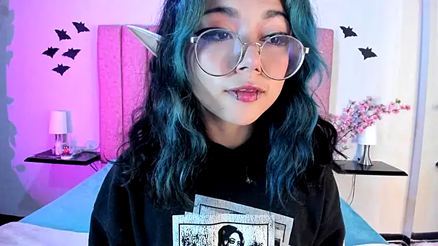 Snapshot of TerumiKitty chatting on November 2025 08:52:01 PM TerumiKitty online show from November 2025 08:52:01 PM