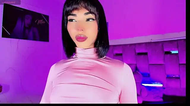 LADY-HOT-SEXY- online show from January 2026 05:13:02 AM