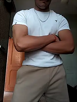 yourcrush0123 online show from December 2025 04:18:02 AM