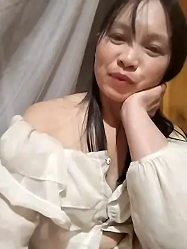 Tiyir597 online show from October 2025 03:43:01 PM