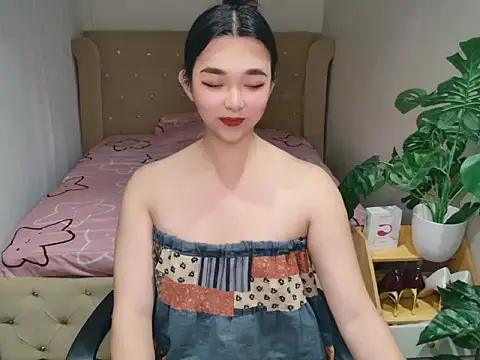 Snapshot of Ts-yoshi chatting on July 2026 01:07:01 PM Ts-yoshi online show from July 2026 01:07:01 PM