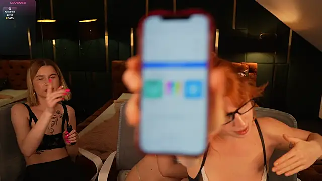 Claire Dreams online show from October 2025 11:34:02 AM