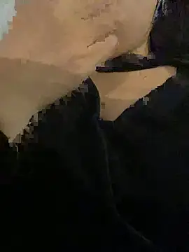 xiao-mo520 online show from December 2025 12:36:02 PM