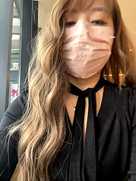 xiao-mo520 online show from December 2025 07:49:02 AM