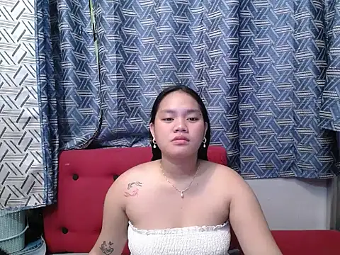 prettykrysgirl online show from July 2026 08:52:01 AM
