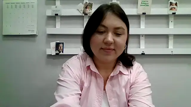 Snapshot of LoveNugget chatting on October 2025 07:18:02 AM LoveNugget online show from October 2025 07:18:02 AM