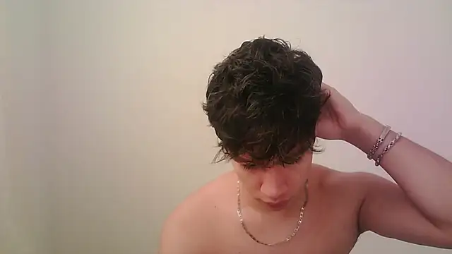 Snapshot of zeus_181 chatting on November 2025 12:42:02 PM zeus 181 online show from November 2025 12:42:02 PM