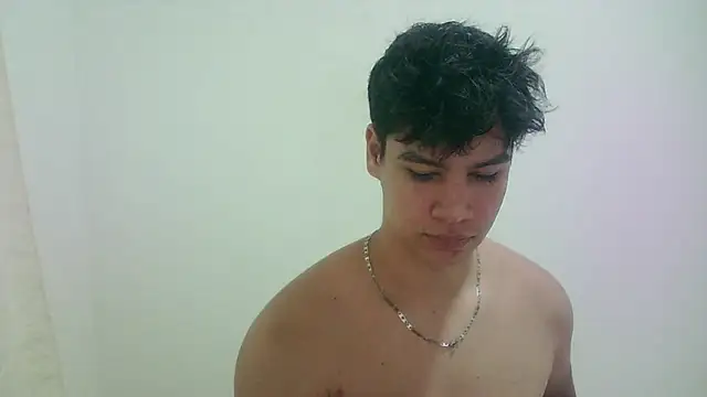 Snapshot of zeus_181 chatting on June 2026 01:47:02 AM zeus 181 online show from June 2026 01:47:02 AM