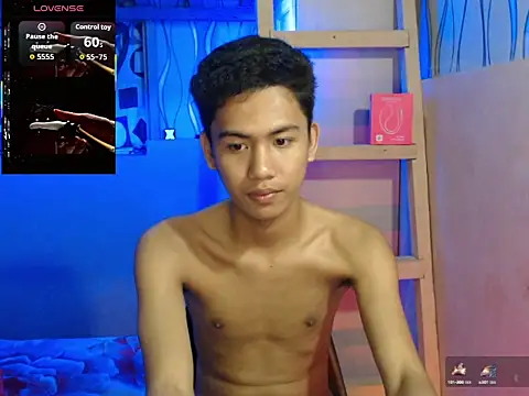 Snapshot of Demure_Asian143 chatting on November 2025 06:40:02 PM Demure Asian143 online show from November 2025 06:40:02 PM