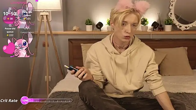 Snapshot of fiachand chatting on September 2025 07:57:02 PM fiachand online show from September 2025 07:57:02 PM