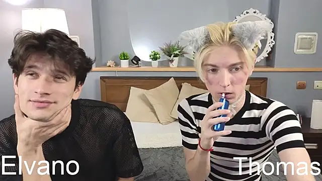 Snapshot of fiachand chatting on October 2025 10:17:02 PM fiachand online show from October 2025 10:17:02 PM