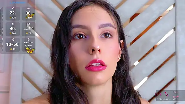 Snapshot of Sarah-Grace chatting on September 2025 02:37:02 AM Sarah-Grace online show from September 2025 02:37:02 AM