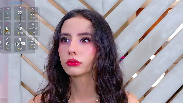 Snapshot of Sarah-Grace chatting on October 2025 04:08:02 AM Sarah-Grace online show from October 2025 04:08:02 AM