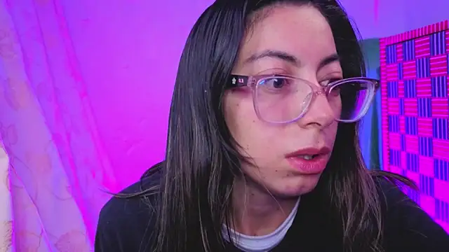 Miranda sexlove  online show from February 2026 06:52:02 AM