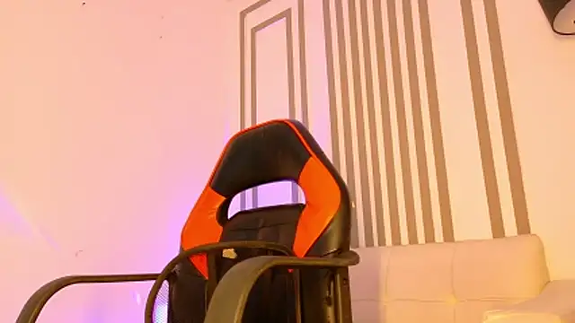 ALANNFERRER online show from December 2025 11:06:02 AM