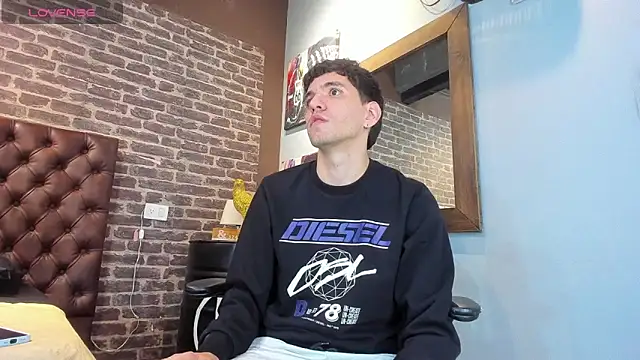 Snapshot of Matteo12_ chatting on October 2025 03:06:02 AM Matteo12 online show from October 2025 03:06:02 AM