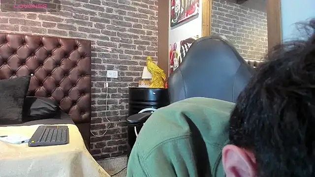 Snapshot of Matteo12_ chatting on October 2025 03:47:02 AM Matteo12 online show from October 2025 03:47:02 AM