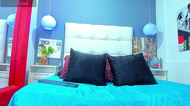 Snapshot of Matteo12_ chatting on November 2025 03:50:01 AM Matteo12 online show from November 2025 03:50:01 AM