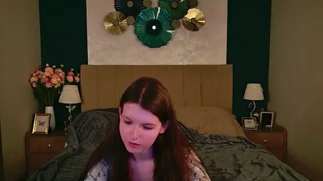 Gaby Essen online show from November 2025 08:18:01 PM