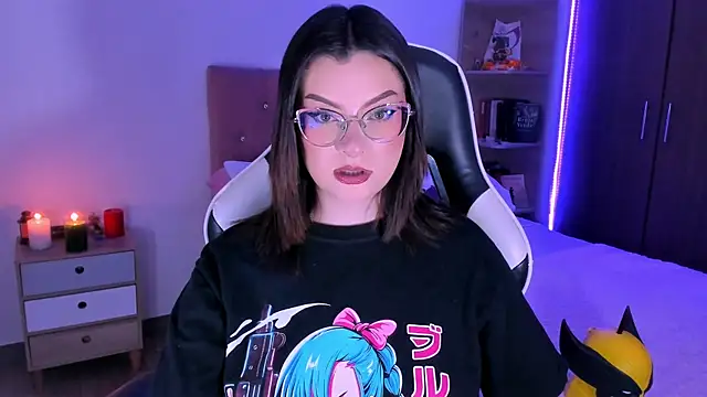 OphelianaRose33 online show from November 2025 10:41:02 PM