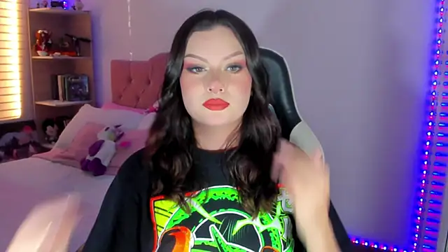 OphelianaRose33 online show from August 2026 09:39:01 PM