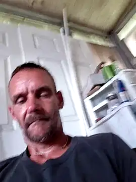 Hungwell1515 online show from October 2025 04:37:01 PM