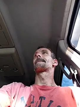 Hungwell1515 online show from November 2025 08:08:01 PM