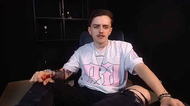 Snapshot of FelixStarkk chatting on July 2026 10:21:02 AM FelixStarkk online show from July 2026 10:21:02 AM