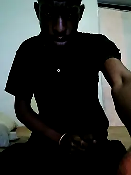 Snapshot of Fizozoo chatting on September 2025 05:39:02 PM Fizozoo online show from September 2025 05:39:02 PM