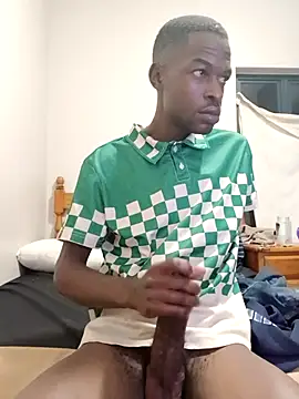 Snapshot of Fizozoo chatting on December 2025 09:00:01 PM Fizozoo online show from December 2025 09:00:01 PM