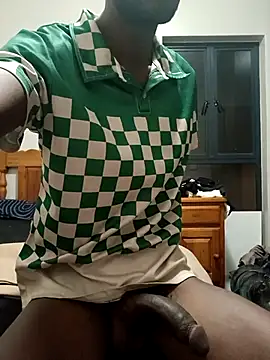 Snapshot of Fizozoo chatting on December 2025 09:41:02 PM Fizozoo online show from December 2025 09:41:02 PM