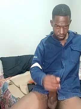 Snapshot of Fizozoo chatting on April 2026 08:06:02 PM Fizozoo online show from April 2026 08:06:02 PM