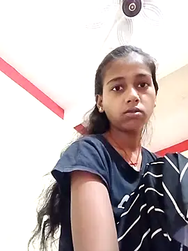 Snapshot of Saniye-143 chatting on September 2025 03:34:01 AM Saniye-143 online show from September 2025 03:34:01 AM