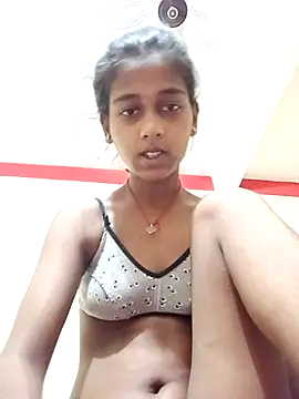 Snapshot of Saniye-143 chatting on October 2025 05:10:02 PM Saniye-143 online show from October 2025 05:10:02 PM