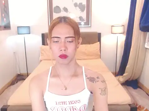 PreciousAmore online show from April 2026 09:39:33 PM