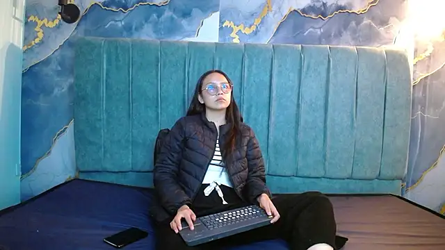 katalina07 1 online show from February 2026 03:21:01 PM