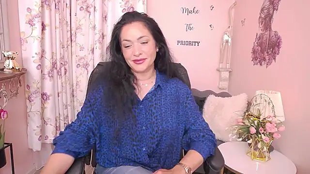 MyLovOne online show from April 2026 09:37:02 AM