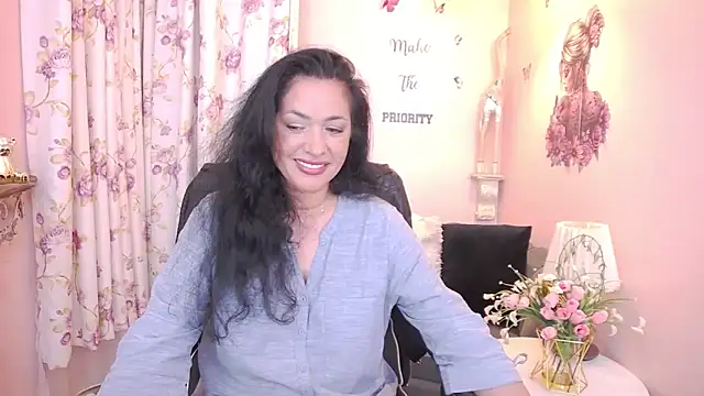 MyLovOne online show from May 2026 12:35:02 PM