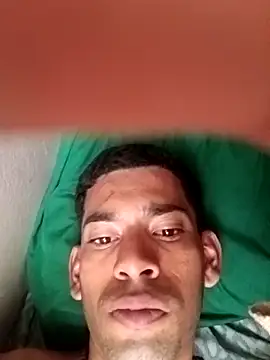 Negritohot2828 online show from September 2025 10:22:01 PM