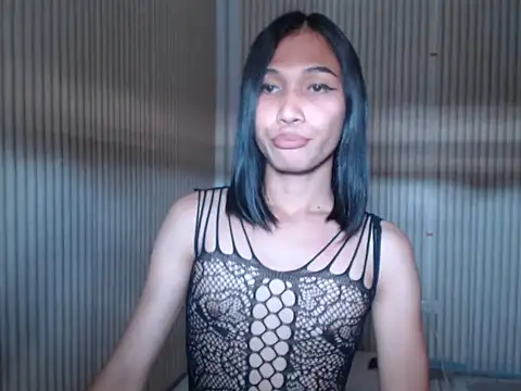 Urfucking khloe1 online show from February 2026 12:29:01 AM